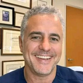 Roberto D.